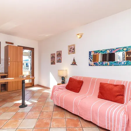 Apartament I Lecci San Teodoro (Sardinia)