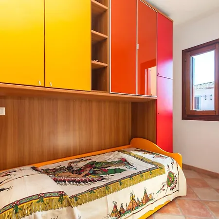 Apartament I Lecci San Teodoro (Sardinia)